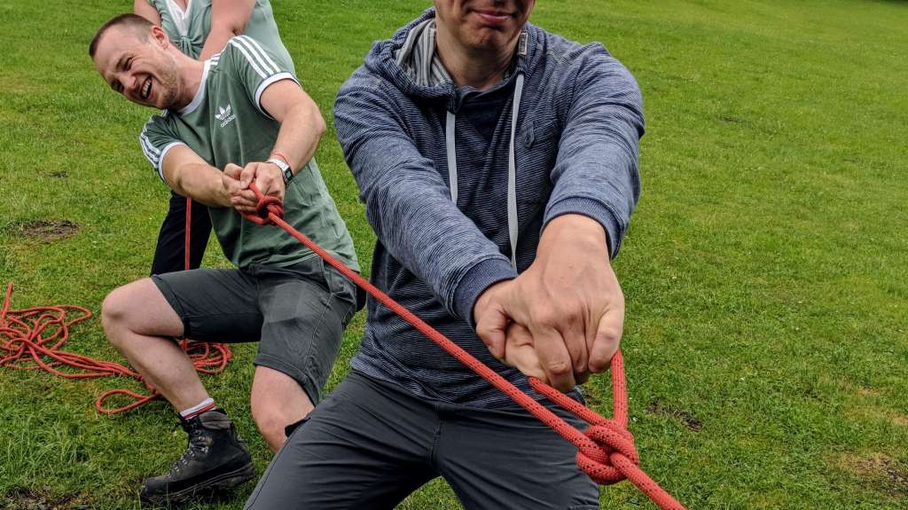 seil alle an einem strang erlebnispaedagogik outdoortraining ausbildung bildungskarenz